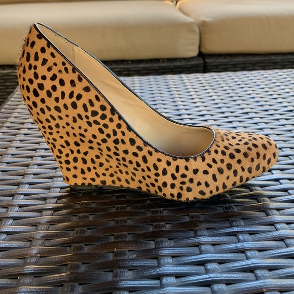 Banana Republic shoes - Picture 2 of 5